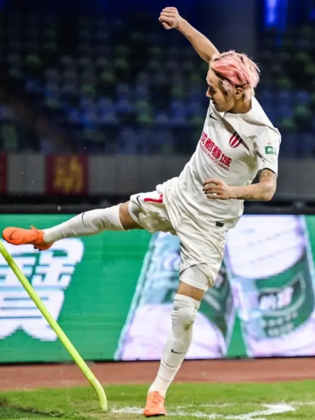 金年会官网法兰克福赛后造点机会上海申花绝杀压哨备战意大利杯，媒体一致点评：今夜上海申花调整名单以备中超的简单介绍