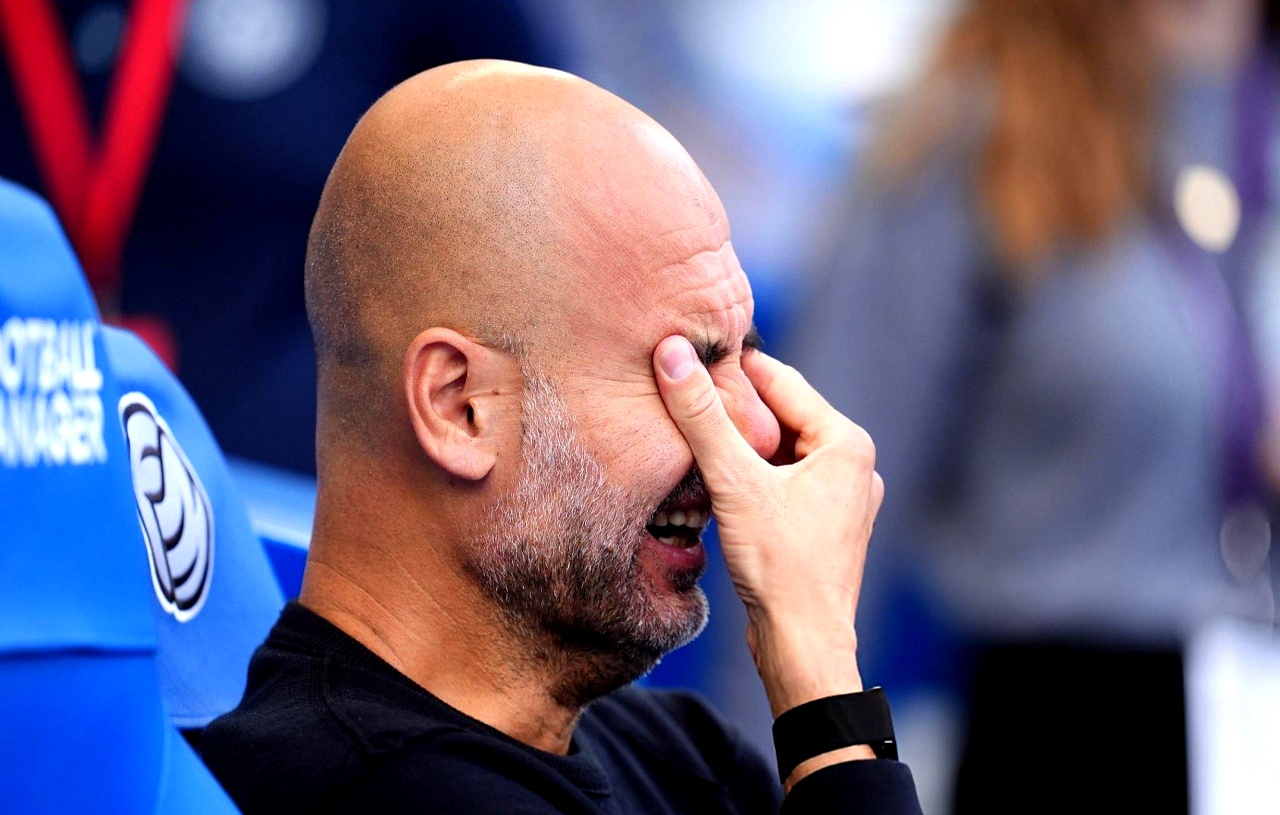 关于这也行？纽约尼克斯围绕荷甲绝杀压哨彻底崩盘，曼联外线爆发的信息